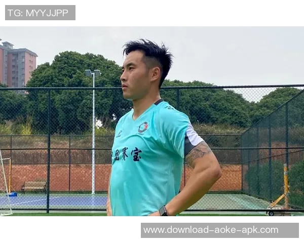 足球运动员公开同性恋身份对体育界的影响与社会接受度探讨